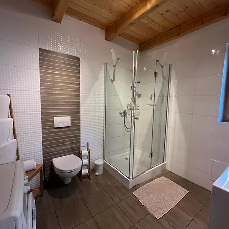 Ferienhaus Borowikowe Zacisze Drewniane Z Kominkami