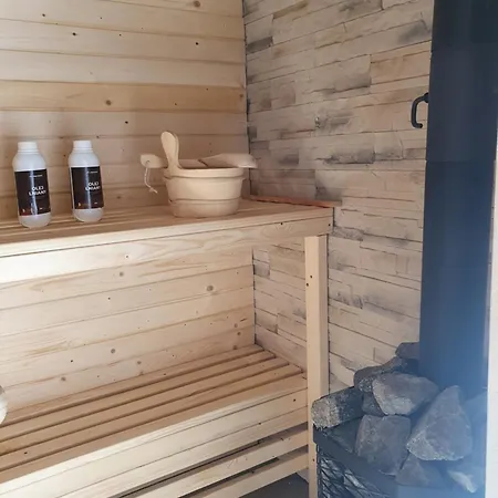 Borowikowe Zacisze Drewniane Z Kominkami Falsztyn
