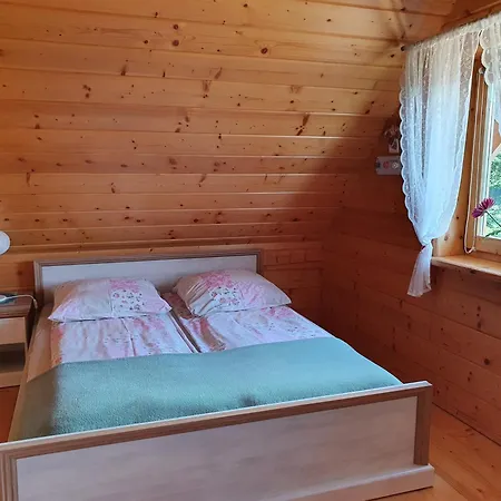 Hébergement de vacances Borowikowe Zacisze Drewniane Z Kominkami